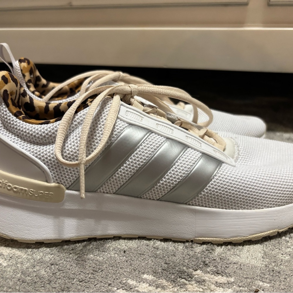 Adidas Cloudfoam